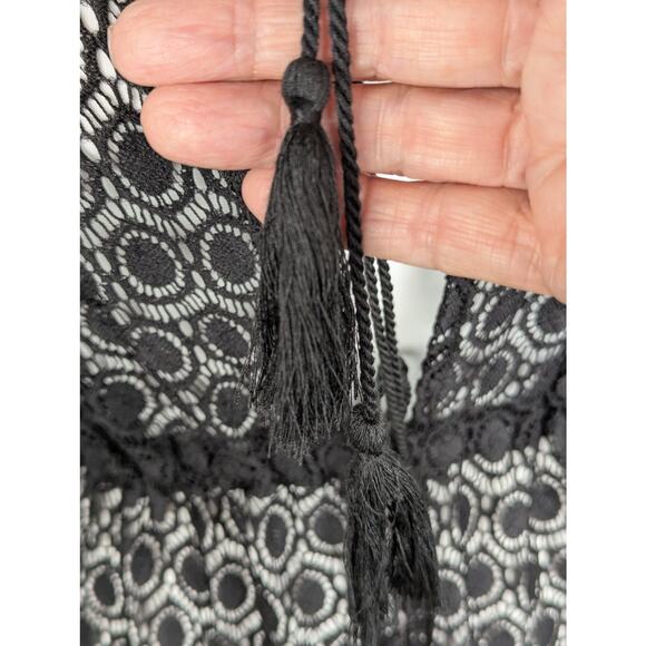 Allthreads Cover up Sz 4-12 Black bobble fringeBust to 40"Lace+ tassels Nylon/sp - Picture 5 of 6
